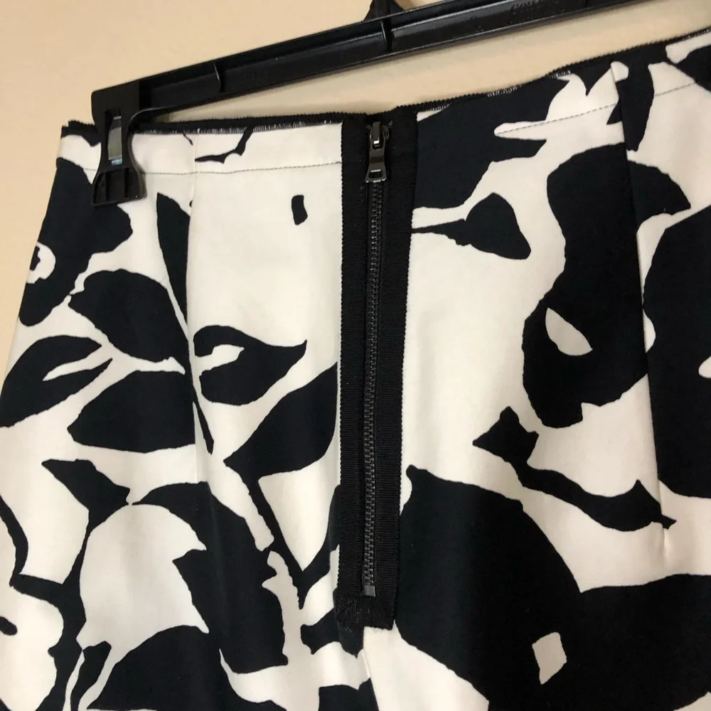 Elie Tahari for Nordstrom Black & White Pencil Skirt - Picture 5 of 16